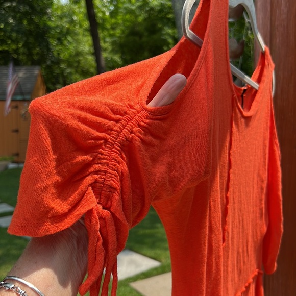 Top - Picture 2 of 6